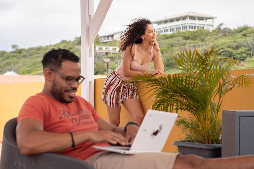 Mustique Suites Curacao Виллемстад Экстерьер фото