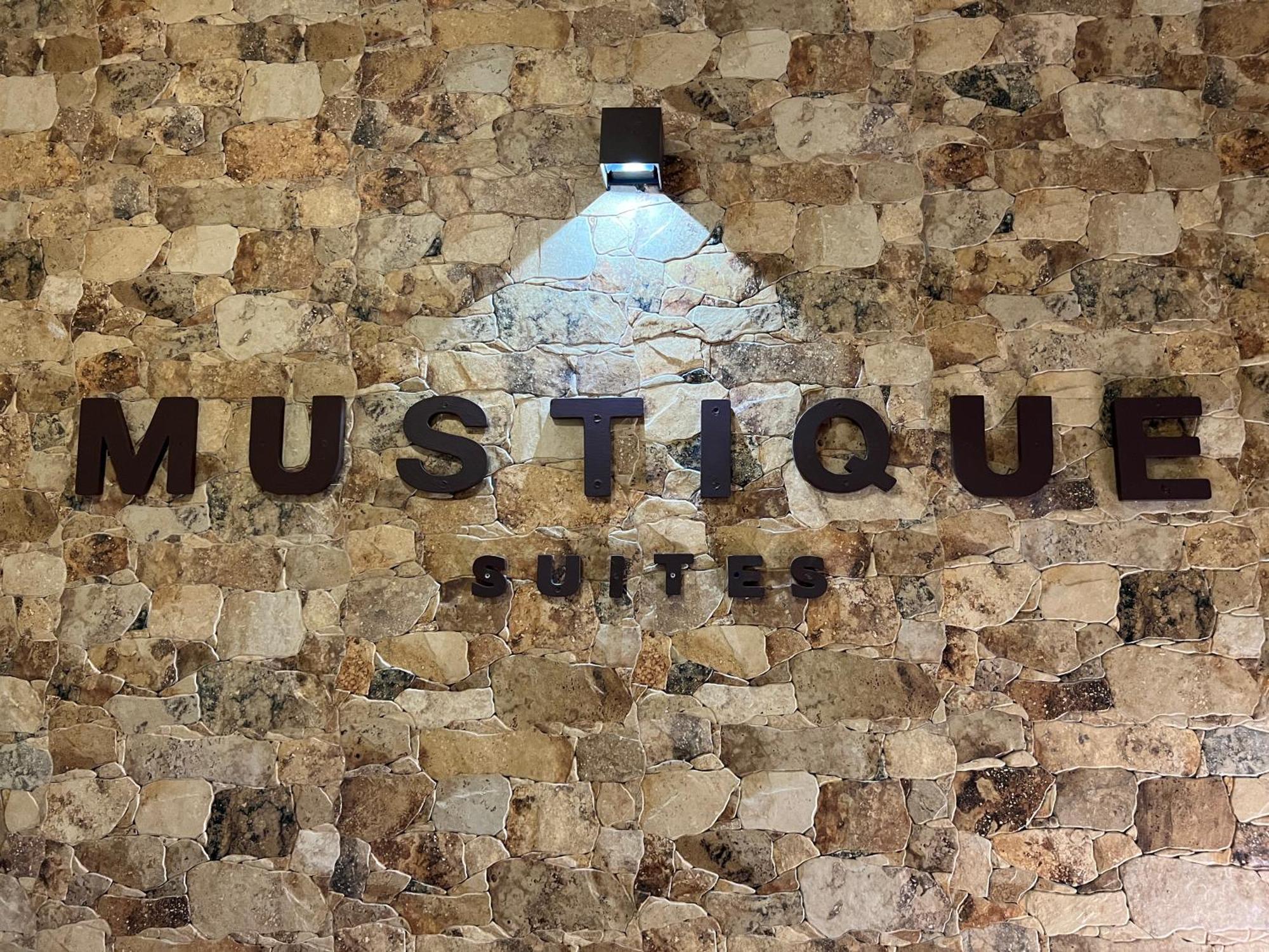Mustique Suites Curacao Виллемстад Экстерьер фото