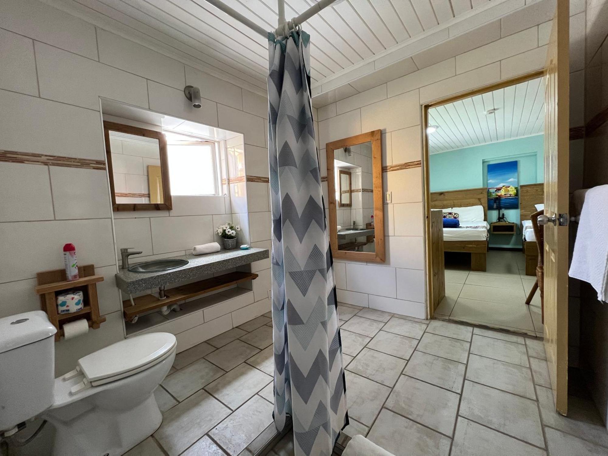 Mustique Suites Curacao Виллемстад Экстерьер фото